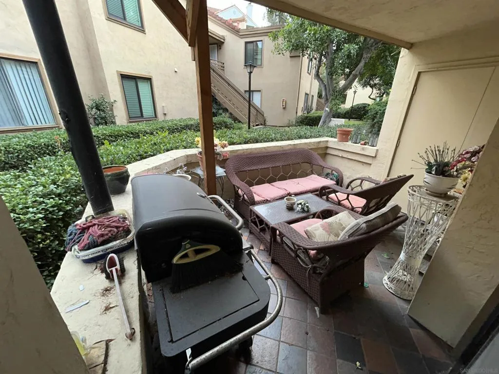 9909 Scripps Westview Way 111, San Diego, California 92131 home-pic-11