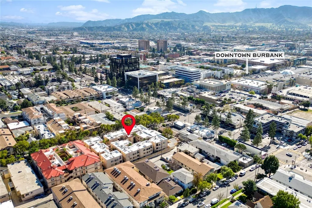 441 E San Jose, Burbank, California 91501 home-pic-28