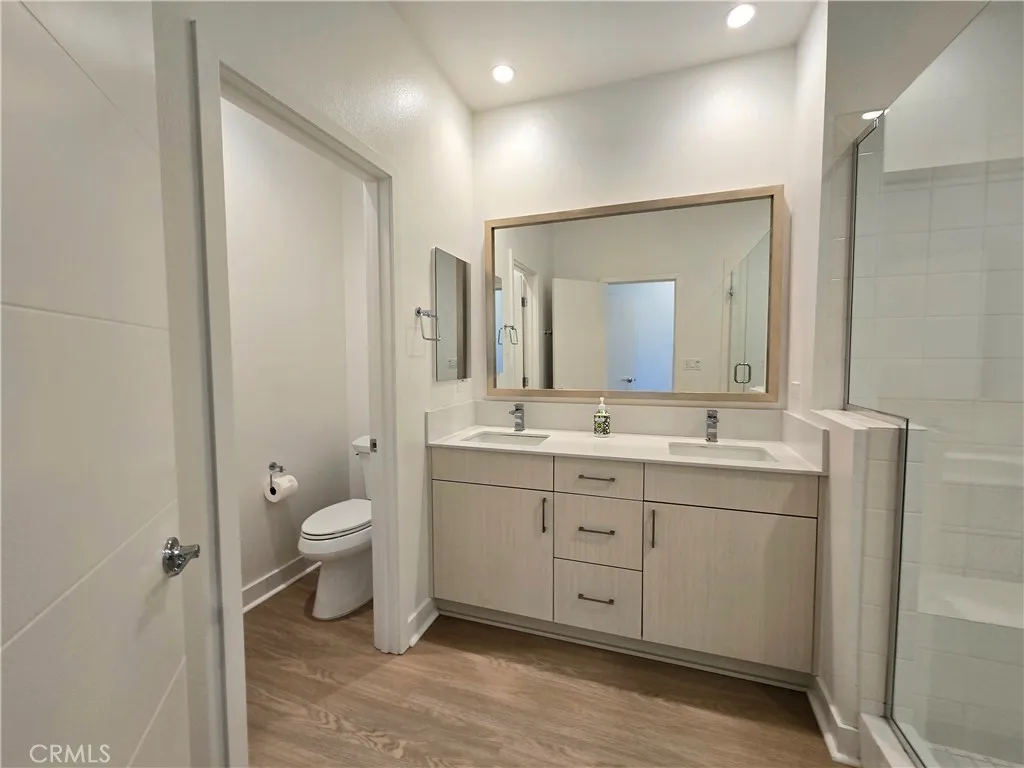 18 E Sunset, Long Beach, California 90805 home-pic-10