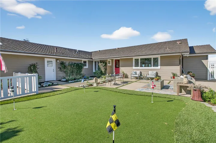 2821 Alta Vista, Newport Beach, California 92660