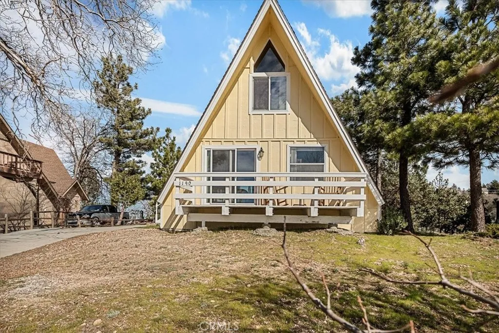 1190 Klondike, Lake Arrowhead, California 92352 home-pic-8