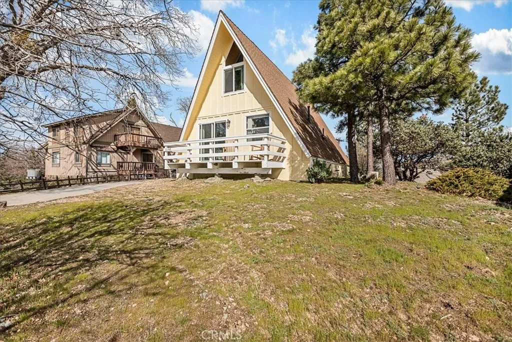1190 Klondike, Lake Arrowhead, California 92352 home-pic-2