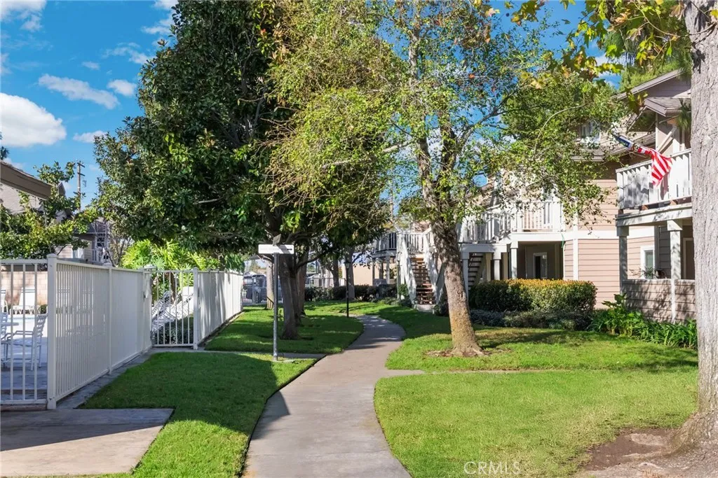 12552 Fieldstone, Garden Grove, California 92845 home-pic-32