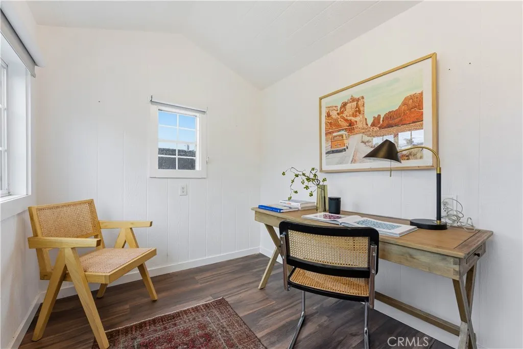1953 Maple, Costa Mesa, California 92627 home-pic-23