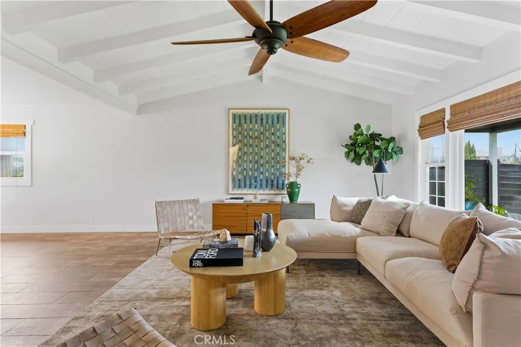 1953 Maple, Costa Mesa, California 92627 home-pic-7