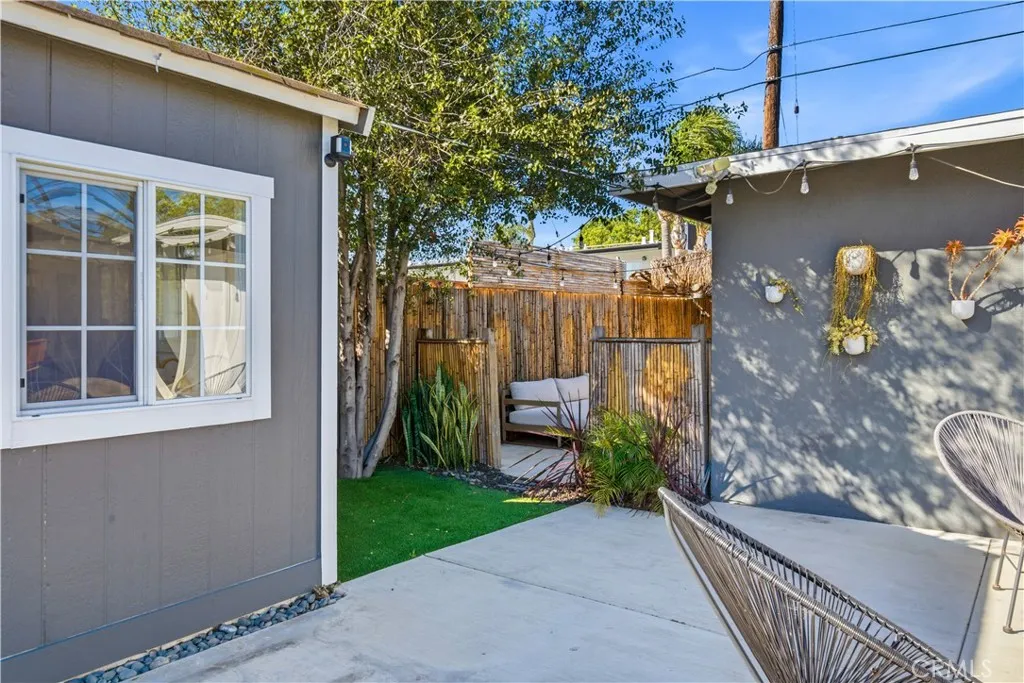1953 Maple, Costa Mesa, California 92627 home-pic-30