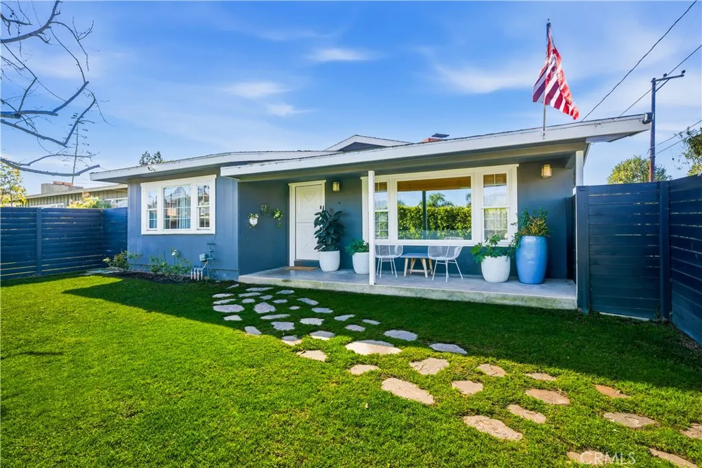 1953 Maple, Costa Mesa, California 92627 home-pic-34