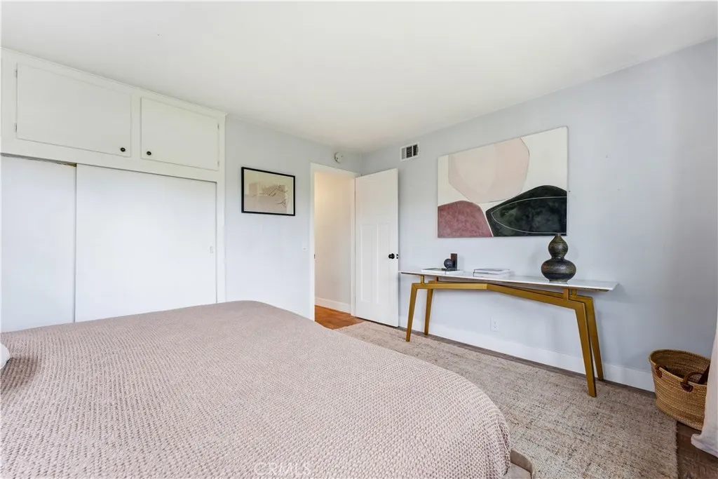 1953 Maple, Costa Mesa, California 92627 home-pic-15