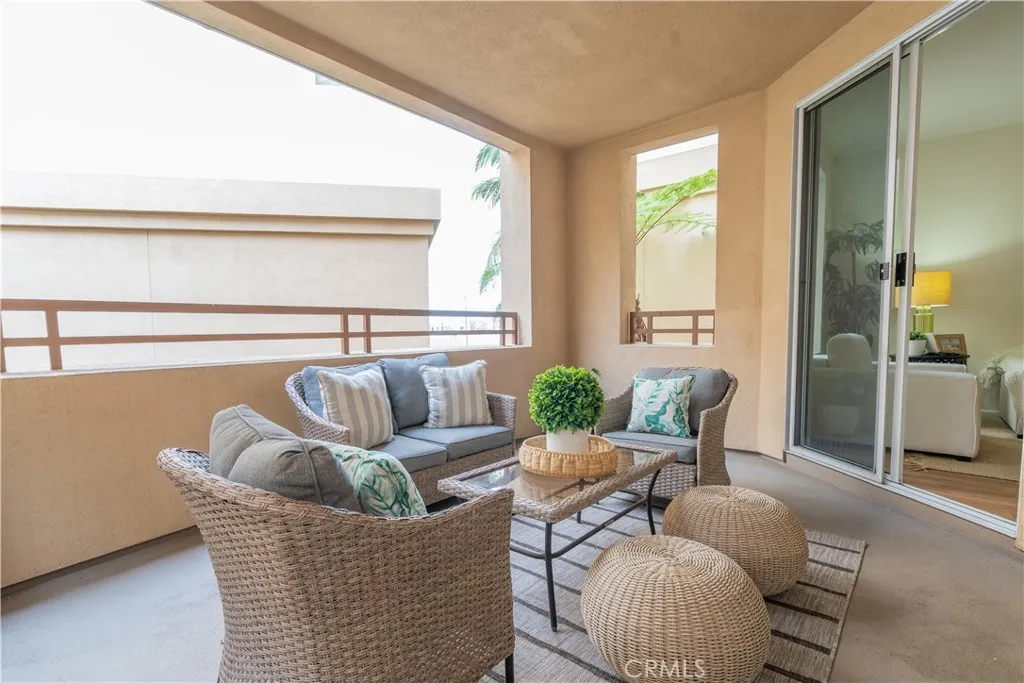 1301 Cabrillo Ave 208, Torrance, California 90501 home-pic-20