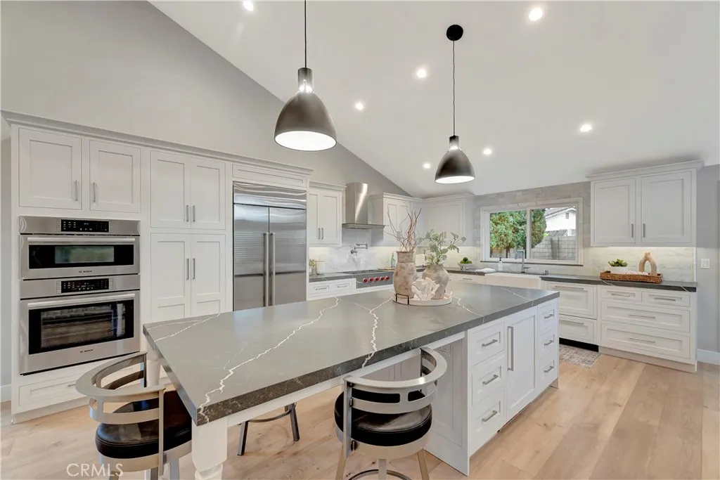 20162 Crater Circle, Huntington Beach, California 92646 home-pic-15
