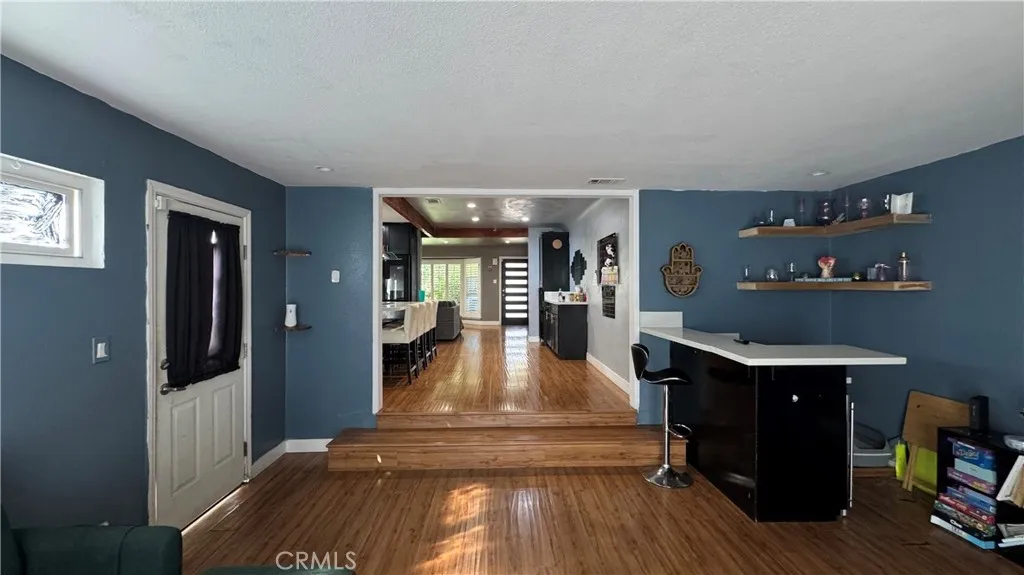 2720 San Francisco, Long Beach, California 90806 home-pic-17