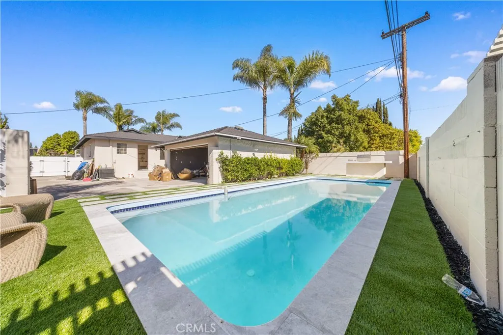 934 E Rose Avenue, Orange, California 92867 home-pic-48