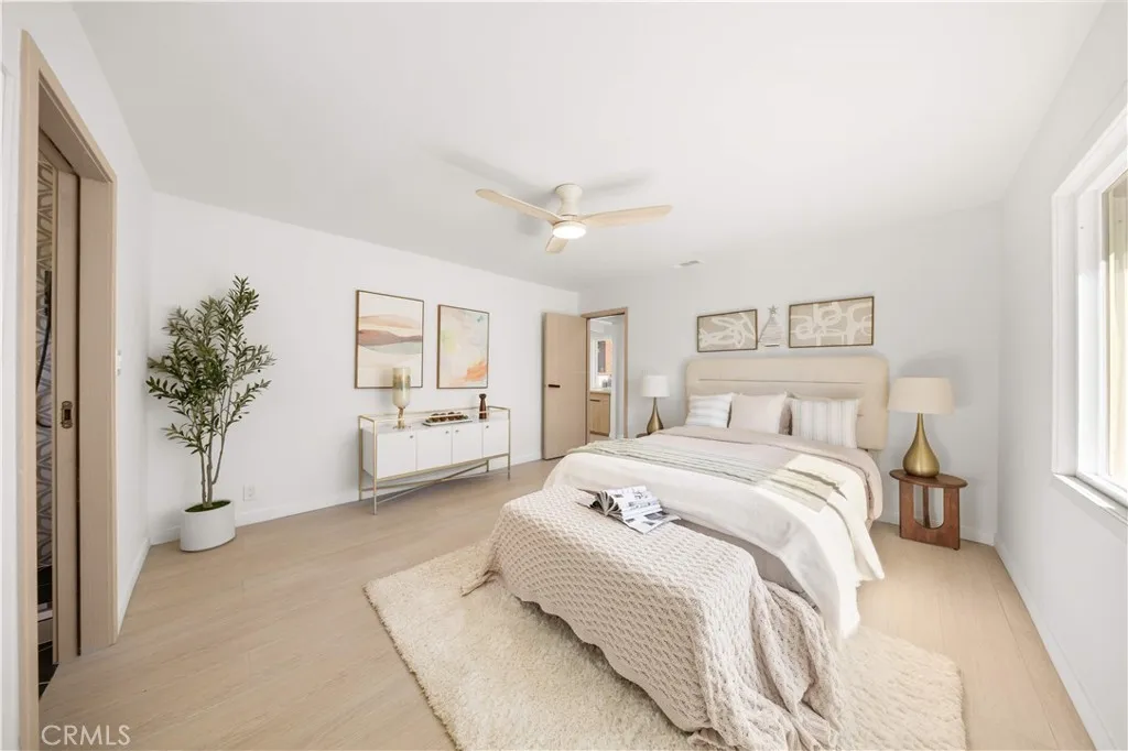 934 E Rose Avenue, Orange, California 92867 home-pic-40