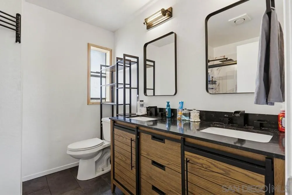 140 E El Norte Parkway 6, Escondido, California 92026 home-pic-23