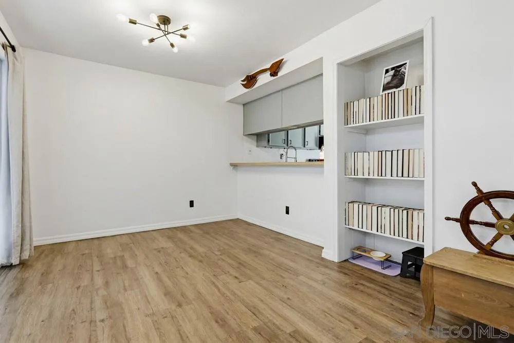 140 E El Norte Parkway 6, Escondido, California 92026 home-pic-11