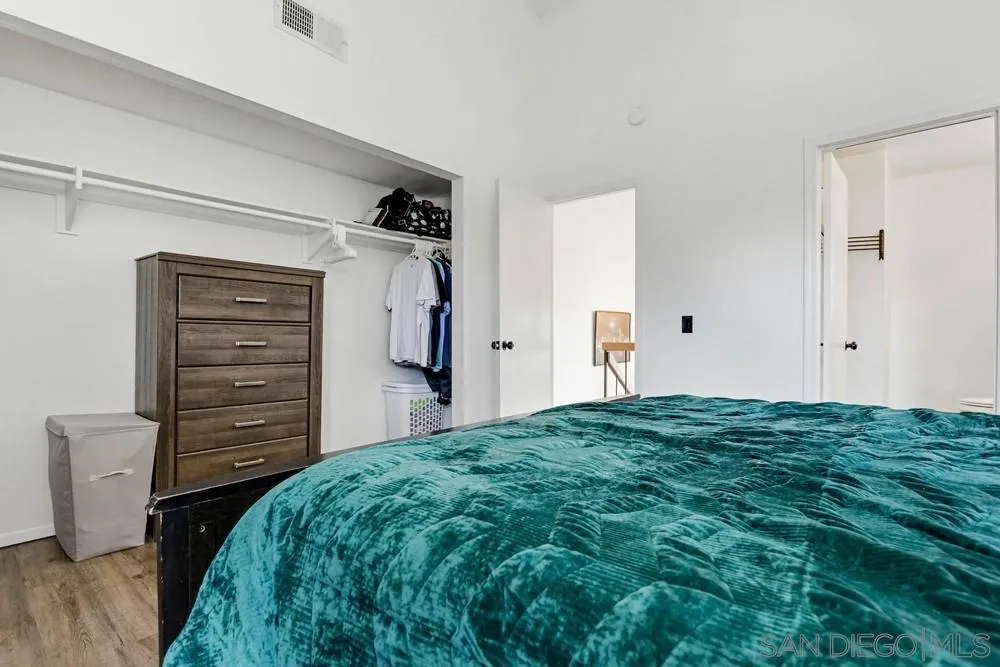 140 E El Norte Parkway 6, Escondido, California 92026 home-pic-22