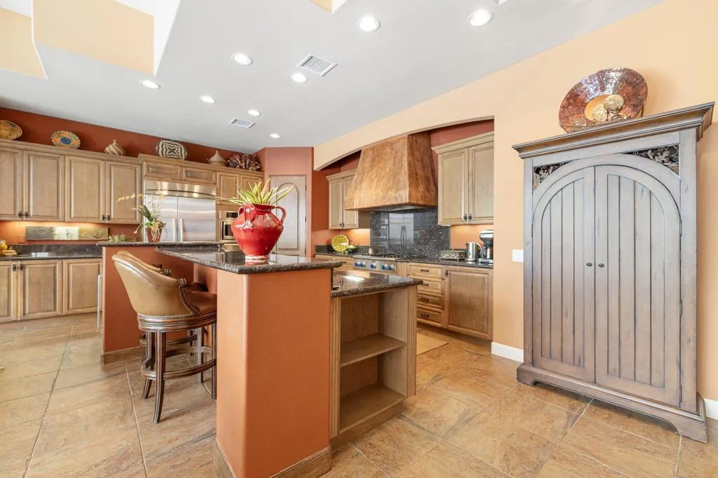 46494 Bradshaw Trail, La Quinta, California 92253 home-pic-15