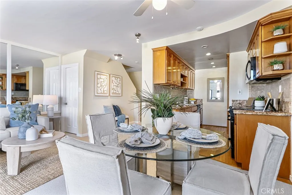 531 Esplanade 303, Redondo Beach, California 90277 home-pic-7