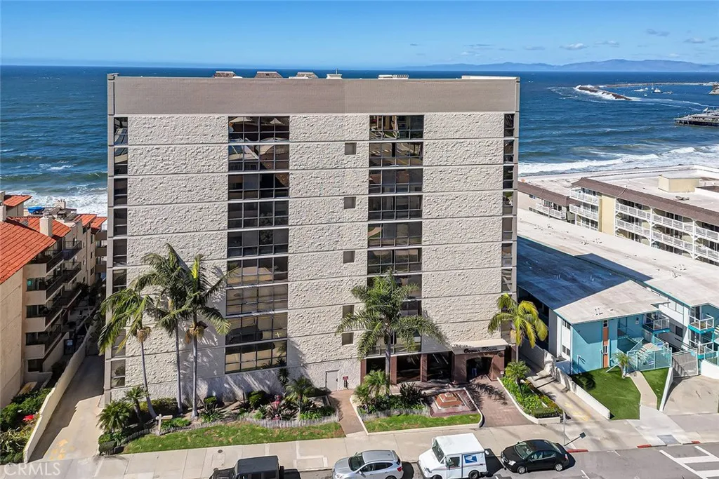 531 Esplanade 303, Redondo Beach, California 90277 home-pic-23