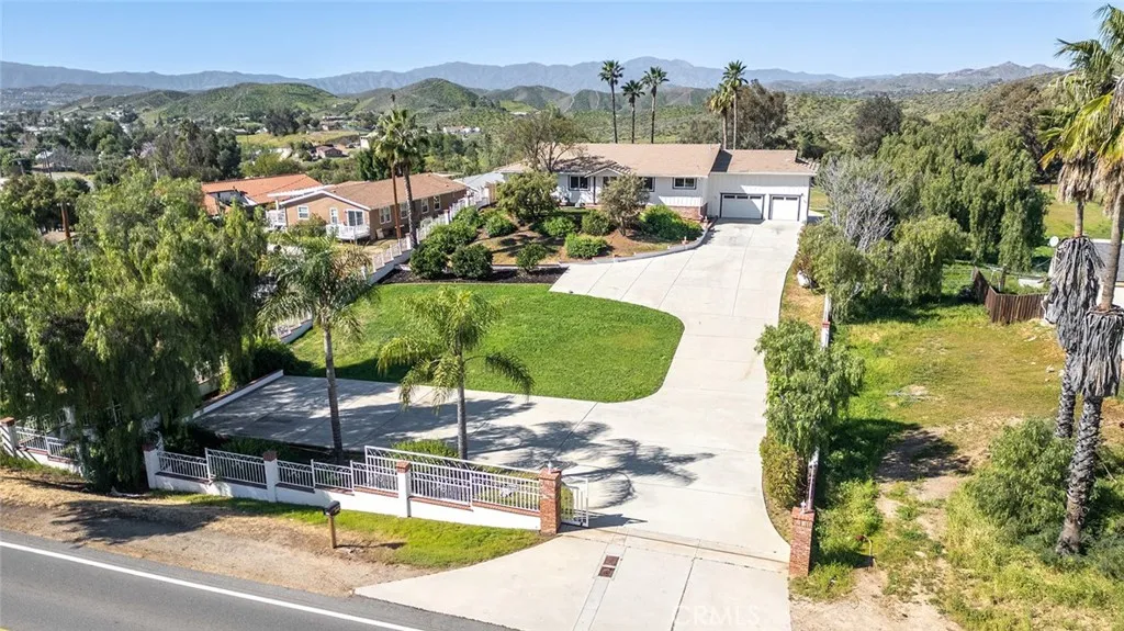 27875 Goetz, Menifee, California 92587 home-pic-6