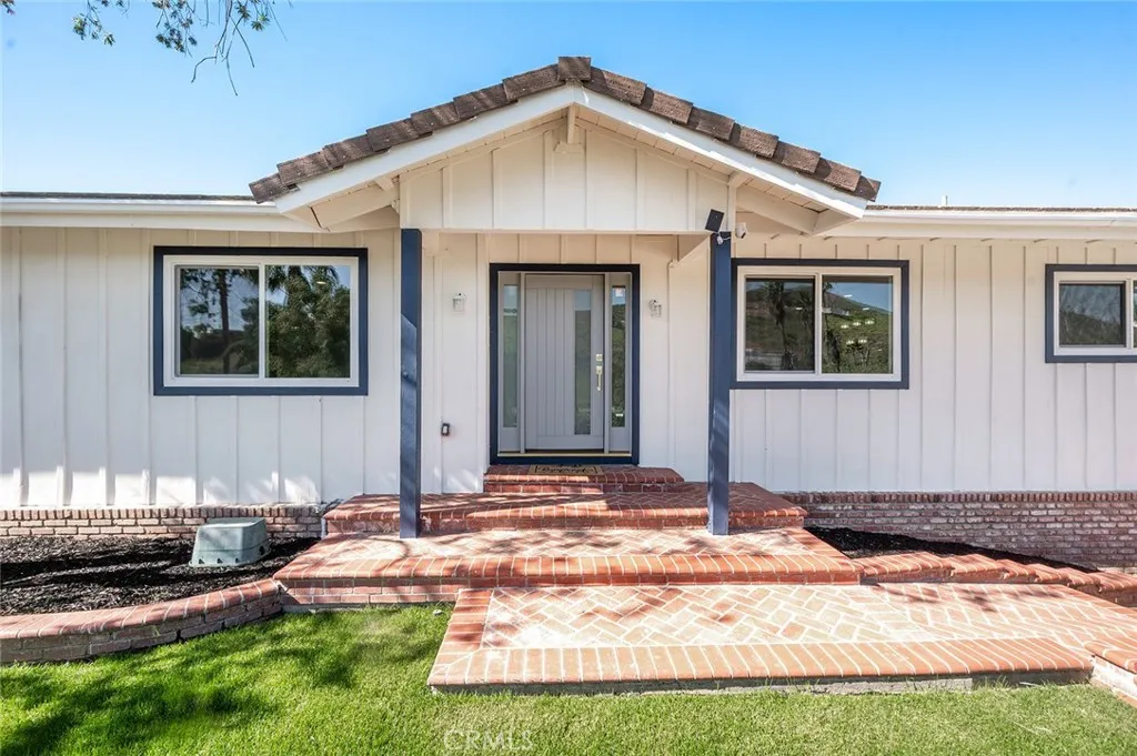 27875 Goetz, Menifee, California 92587 home-pic-7