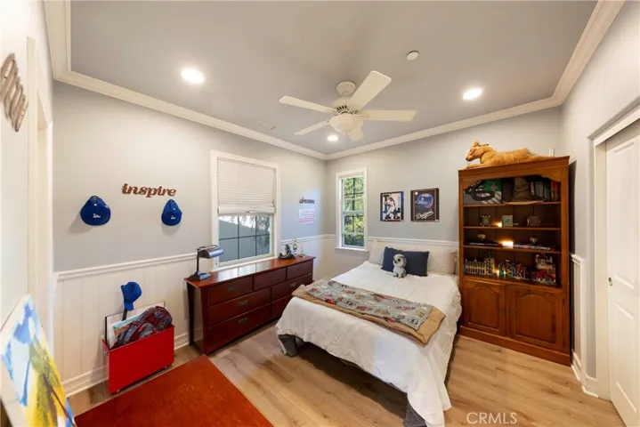 Upstairs secondary bedroom