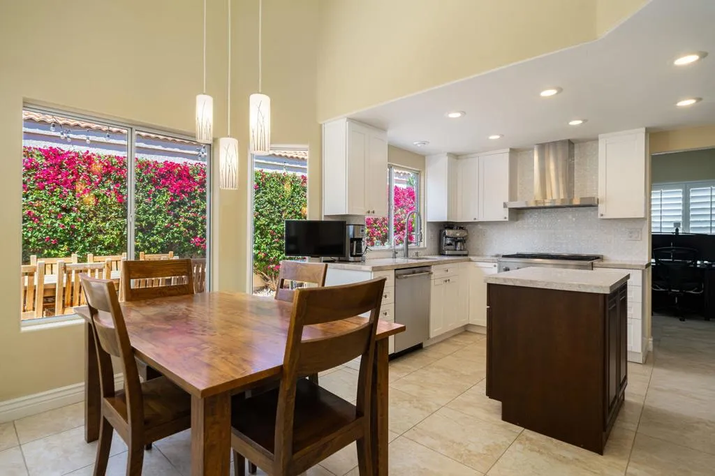 48531 Via Amistad, La Quinta, California 92253 home-pic-9