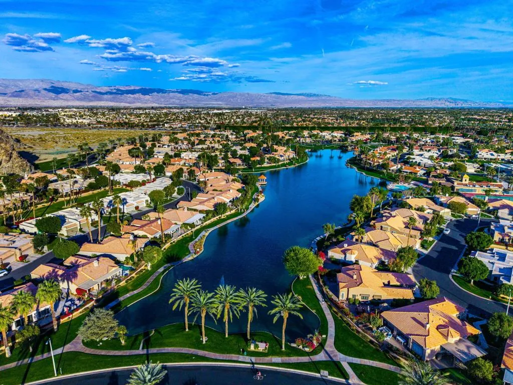48531 Via Amistad, La Quinta, California 92253 home-pic-60