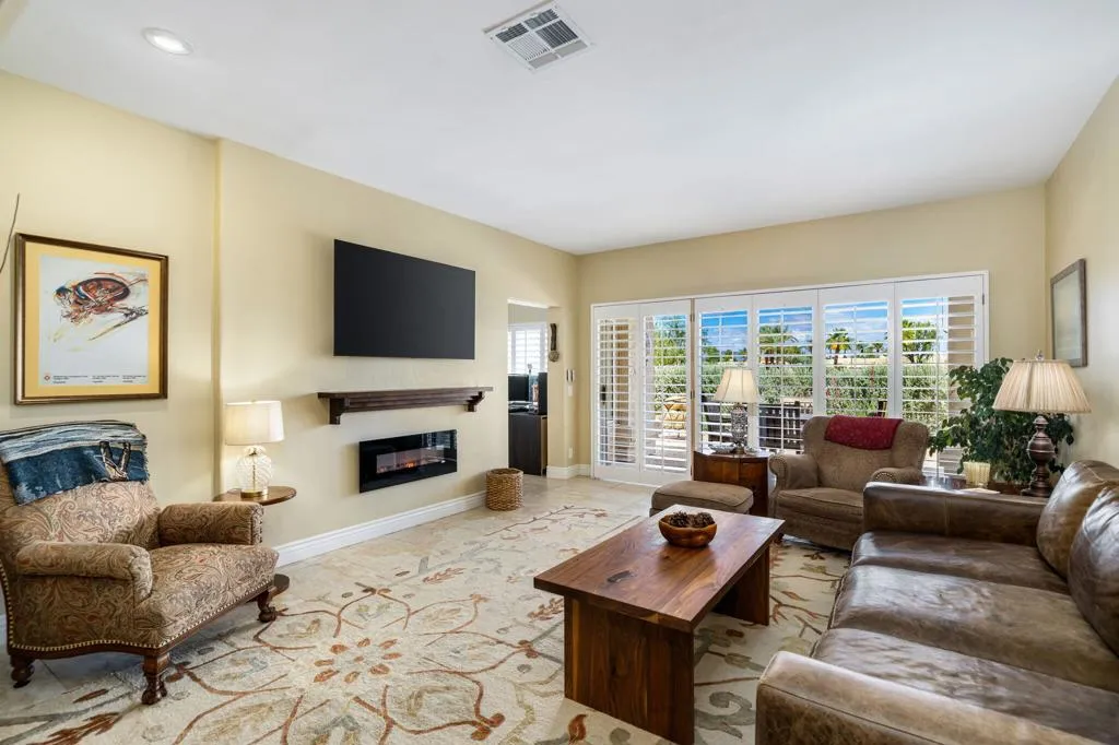 48531 Via Amistad, La Quinta, California 92253 home-pic-6