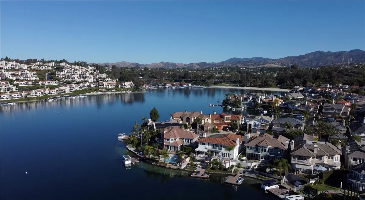 24166 Juaneno Drive, Mission Viejo, California 92691 home-pic-32