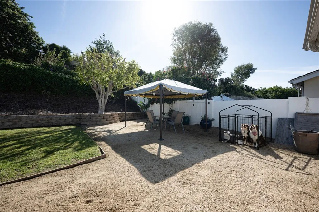 24166 Juaneno Drive, Mission Viejo, California 92691 home-pic-18