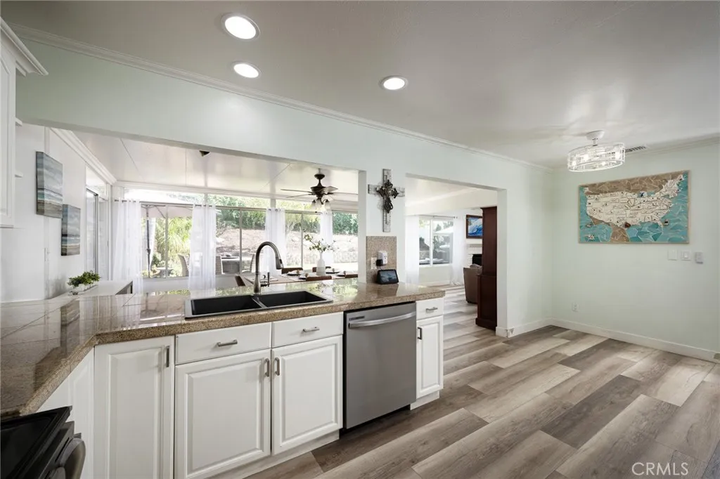 24166 Juaneno Drive, Mission Viejo, California 92691 home-pic-10