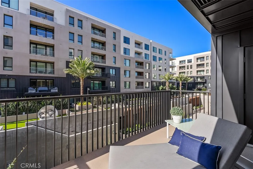 3305 Rivington, Irvine, California 92612 home-pic-9