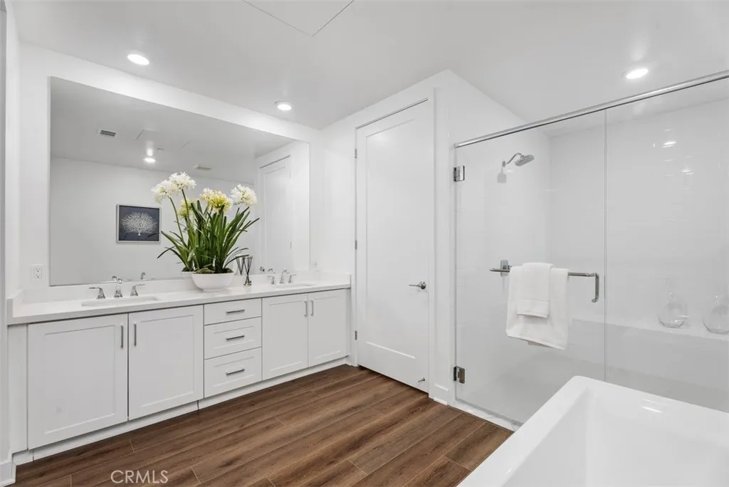 3305 Rivington, Irvine, California 92612 home-pic-23