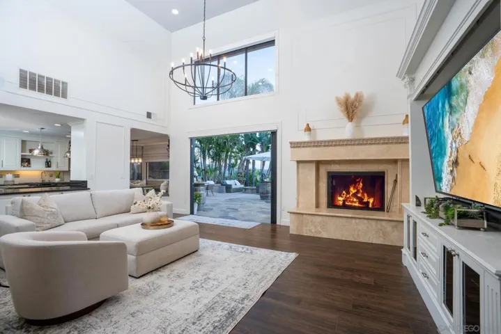 13723 Vista Poniente Drive, Poway, California 92064