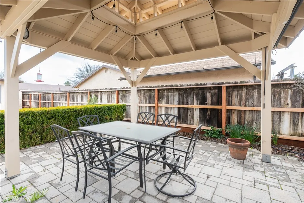 250 Santa Bella, Paso Robles, California 93446 home-pic-17