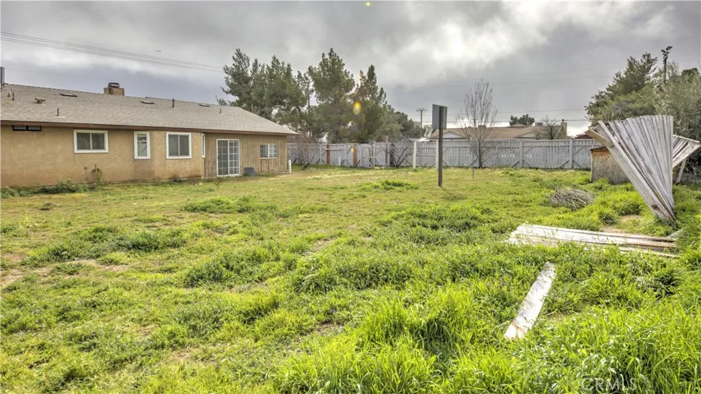 8222 3rd Avenue, Hesperia, California 92345 home-pic-27