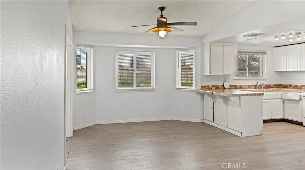 8222 3rd Avenue, Hesperia, California 92345 home-pic-11