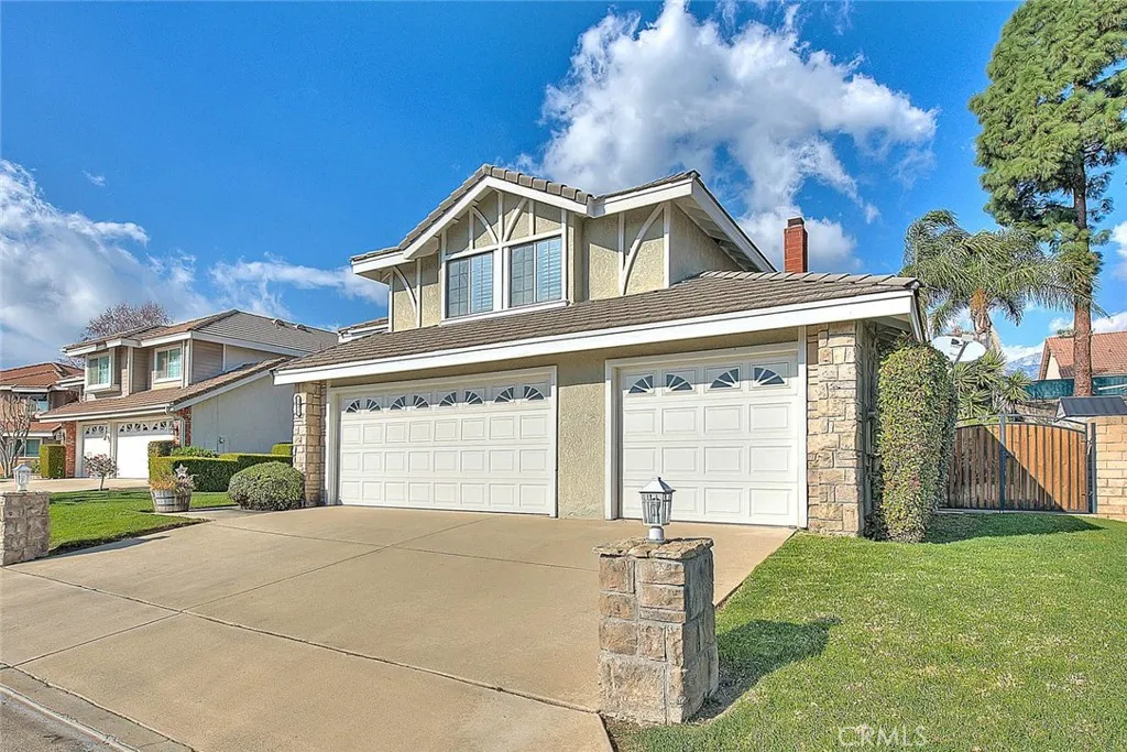 1435 Lookout Court, Upland, California 91784 home-pic-4