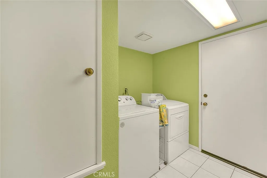 1435 Lookout Court, Upland, California 91784 home-pic-22