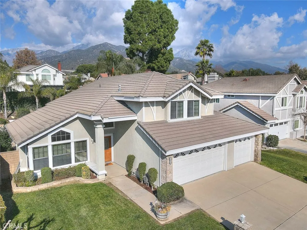 1435 Lookout Court, Upland, California 91784 home-pic-2