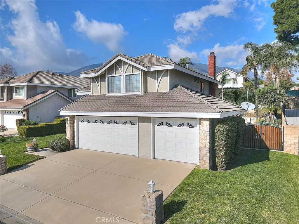 1435 Lookout Court, Upland, California 91784 home-pic-3