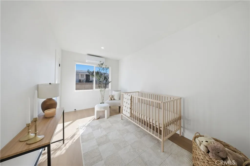 806 W 219th Street, Torrance, California 90502 home-pic-13