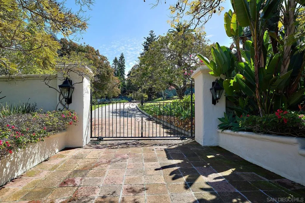 , Rancho Santa Fe, California 92067 home-pic-10