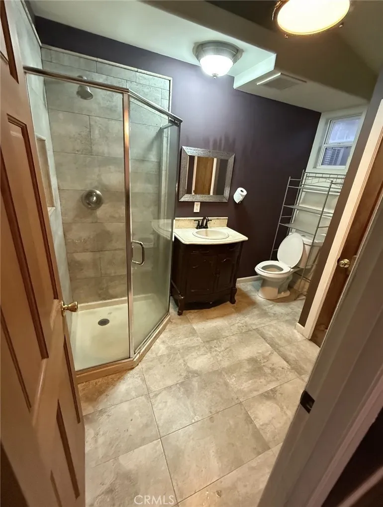 15572 Riverside Street, Hesperia, California 92345 home-pic-34