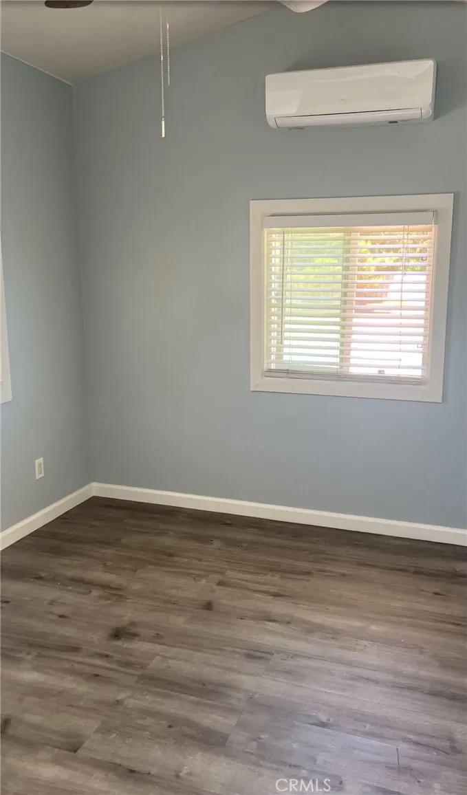 15572 Riverside Street, Hesperia, California 92345 home-pic-35