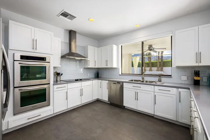 17-web-or-mls-RZ_DesertPark_OPMG_0226_01