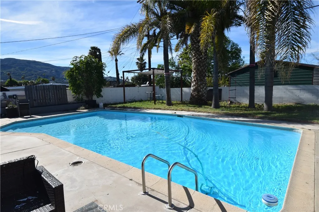 848 Via Felipe, Corona, California 92882 home-pic-5