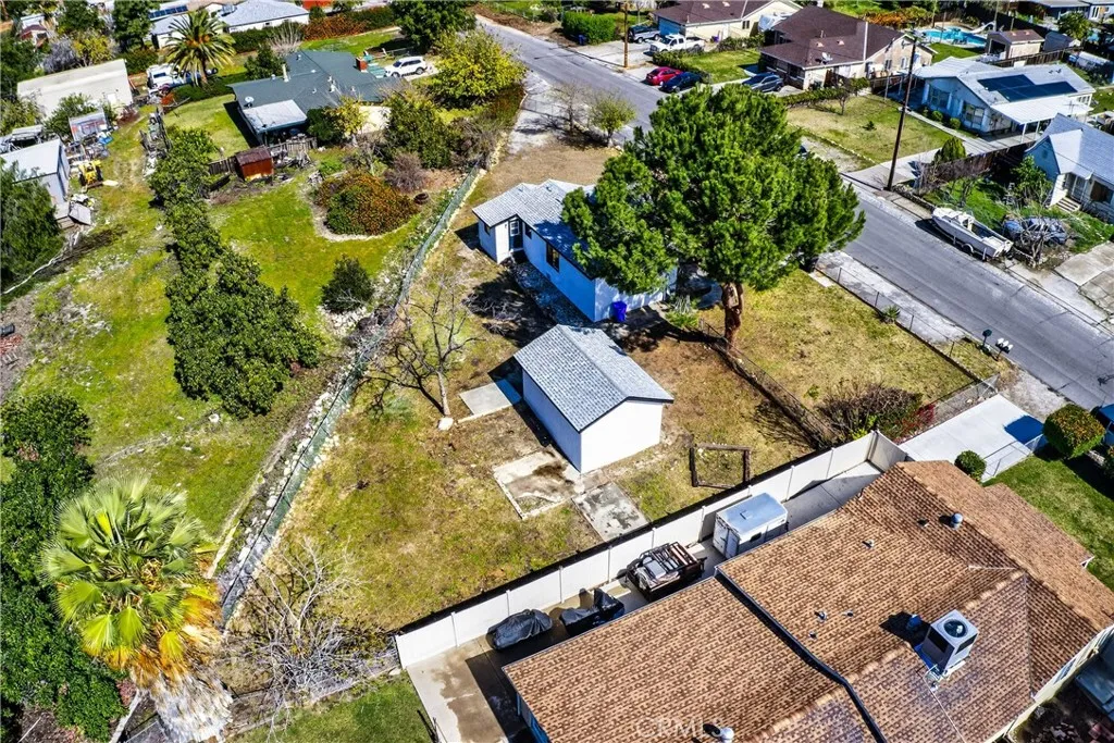 1337 Beryl, Mentone, California 92359 home-pic-19