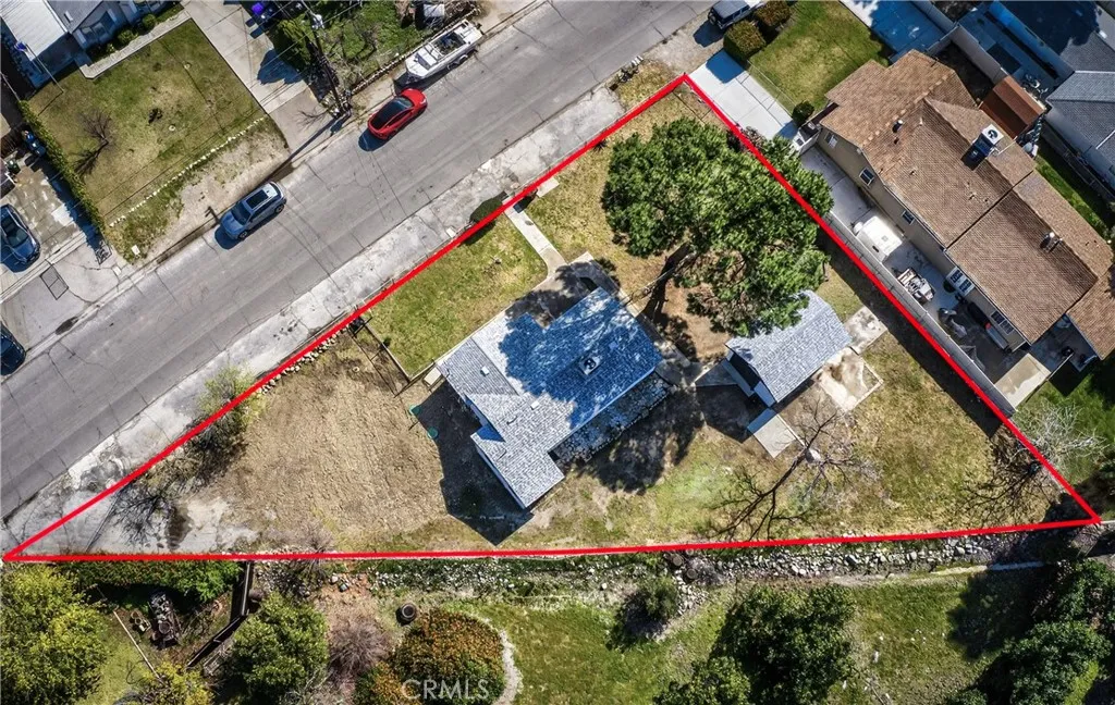 1337 Beryl, Mentone, California 92359 home-pic-4